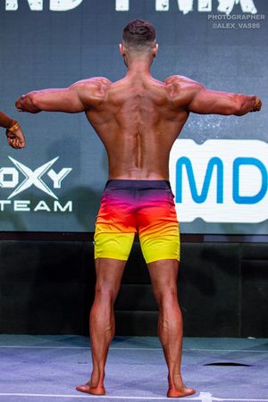 MEN'S PHYSIQUE +179